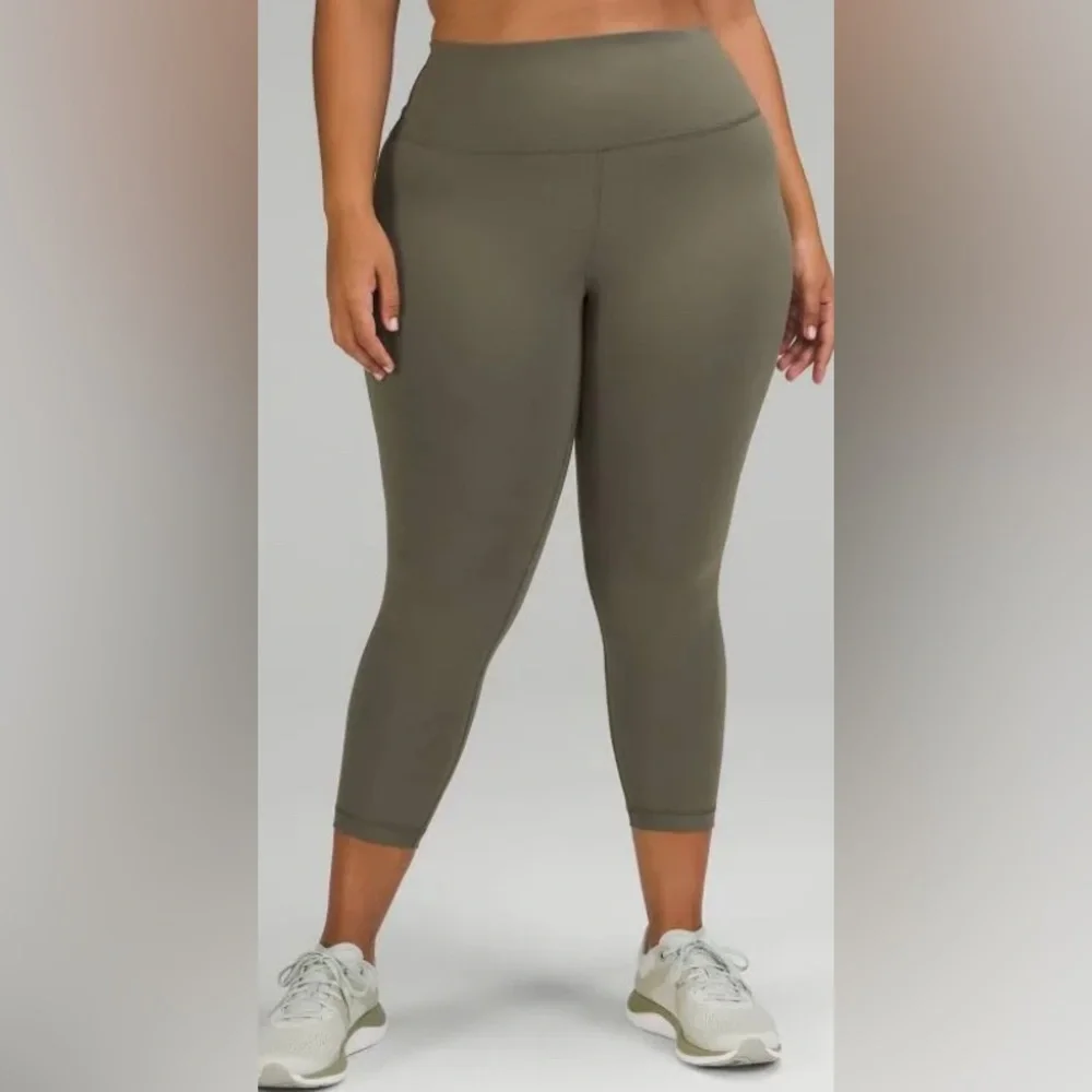 Lululemon Leggings Size 20 Olive Green Athleisure Gym Cropped LW5CQDS Yoga NWOT - Picture 2 of 10